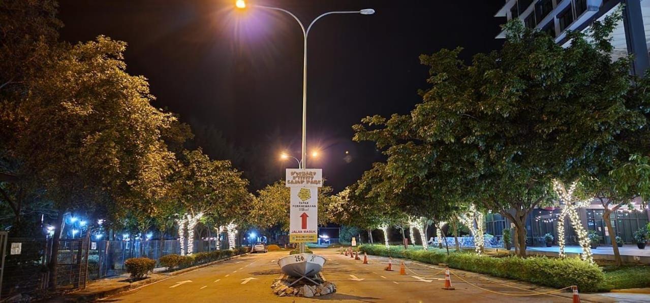 D'Wharf Hotel & Serviced Residence Port Dickson Exterior foto
