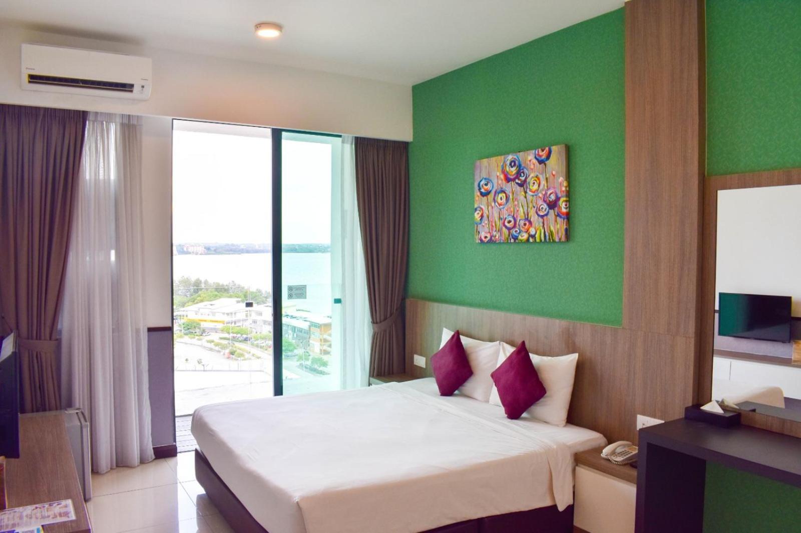 D'Wharf Hotel & Serviced Residence Port Dickson Exterior foto