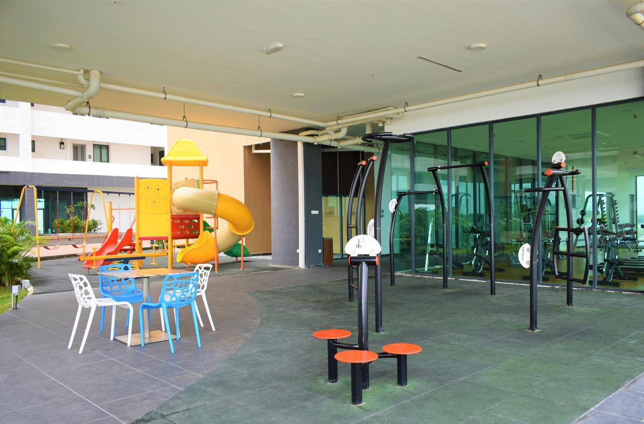D'Wharf Hotel & Serviced Residence Port Dickson Exterior foto